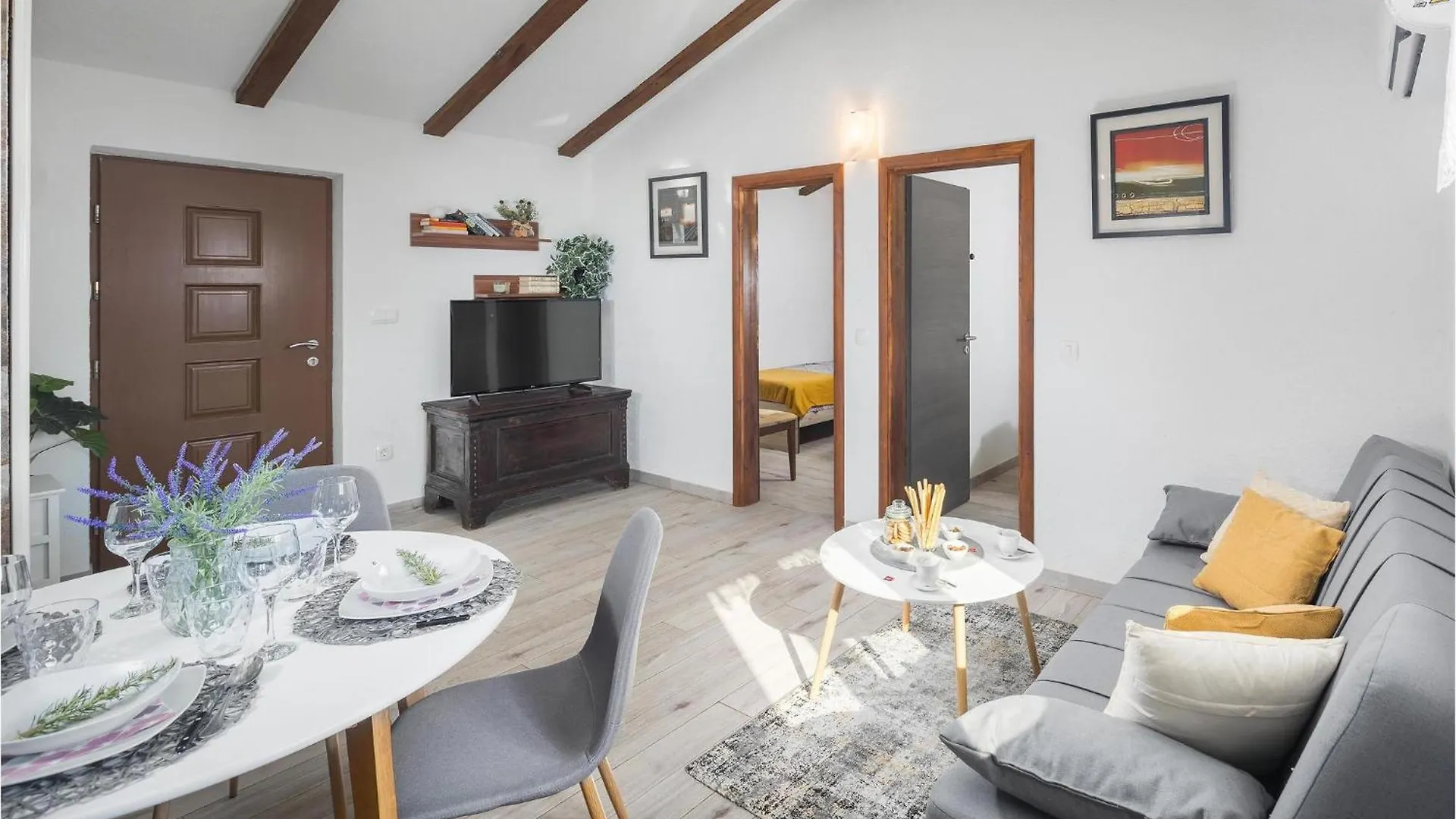 Awesome Home In Rovinj With Kitchen
